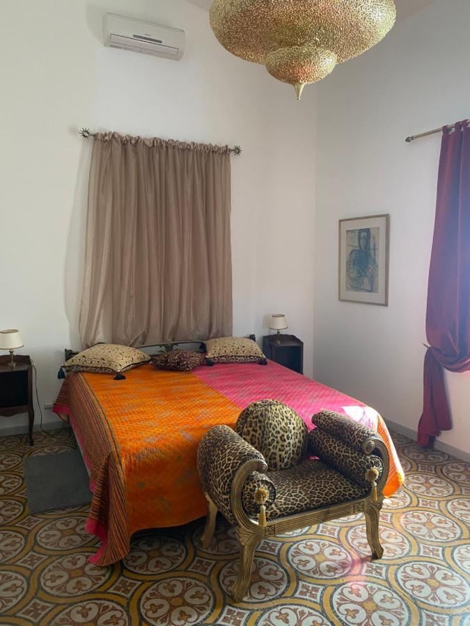 Le Relais D'Affiac Bed and Breakfast Peyriac-Minervois Εξωτερικό φωτογραφία